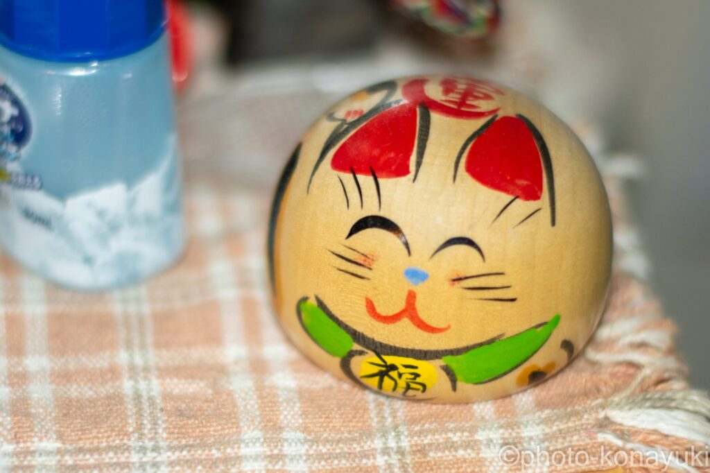 招き猫の置物